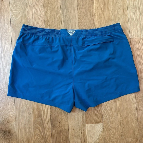 Columbia Women’s Shorts PFG Tidal Blue Size XL - Picture 4 of 9